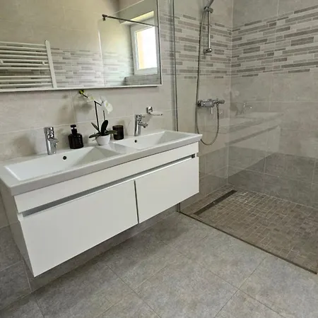 Holiday home Noa's Pool House Santalezi